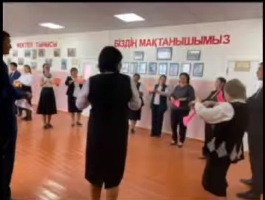 Жаңатілеу ОМ бойынша аудан мектептерінің тарих пәнінің мұғалімдеріне арналған "Қоңырбайұлы Көтен Тәуіп әулиеміздің тарихын насихаттаушы ардагер ұстаз Қойшыбанв Қағазбек  "Еліне қорған болған Қоңырбайұлы Көтен Тәуіп" тақырыбында семинар өтті.